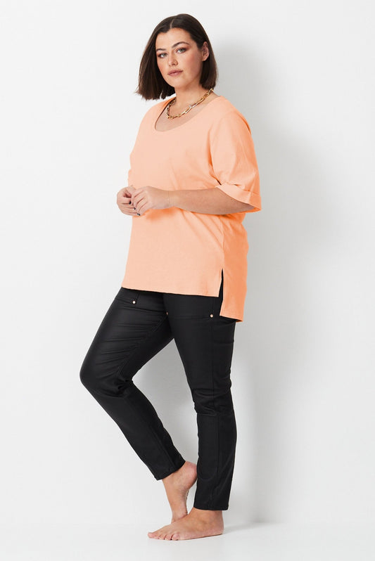 Linen U Neck Step Hem Tee - Tangerine - 17 Sundays17 SundaysLinen U Neck Step Hem Tee - Tangerine